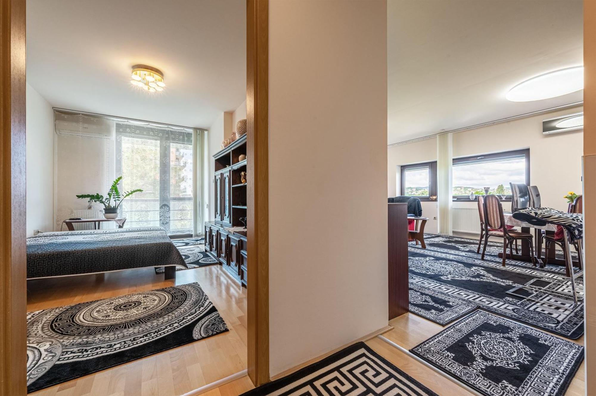 Apartment Riversider - With A View Of The Danube And Margaret Island *